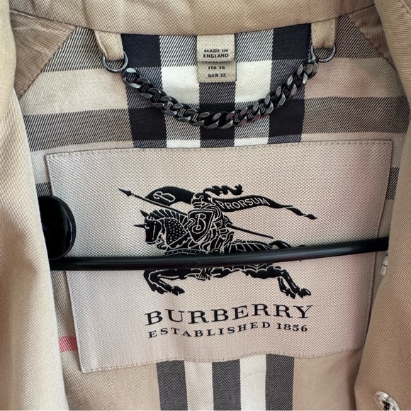 Burberry Tan Trench Coat - Picture 5 of 9